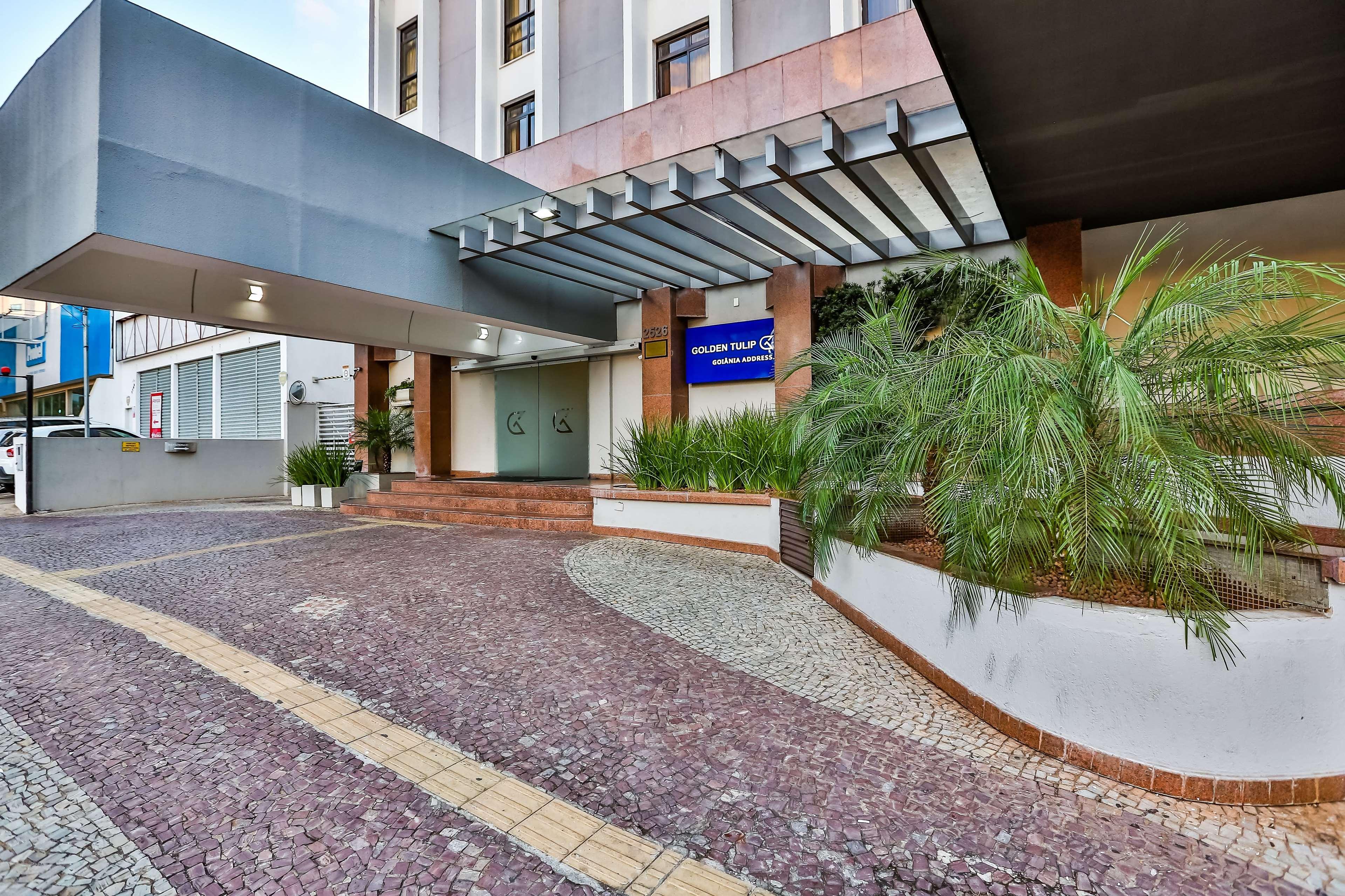 Hotel Golden Tulip Address 4*